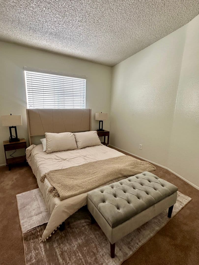 San Diego Apartment: 3175 Cauby St.