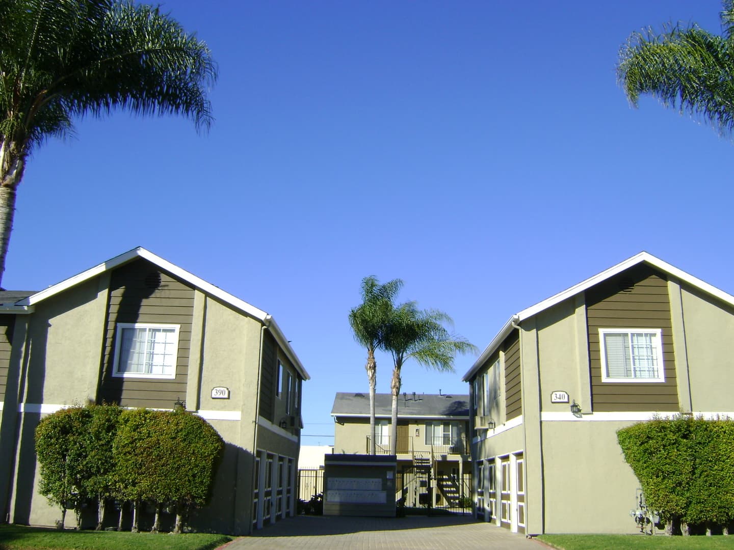 San Diego Apartment: 3175 Cauby St.