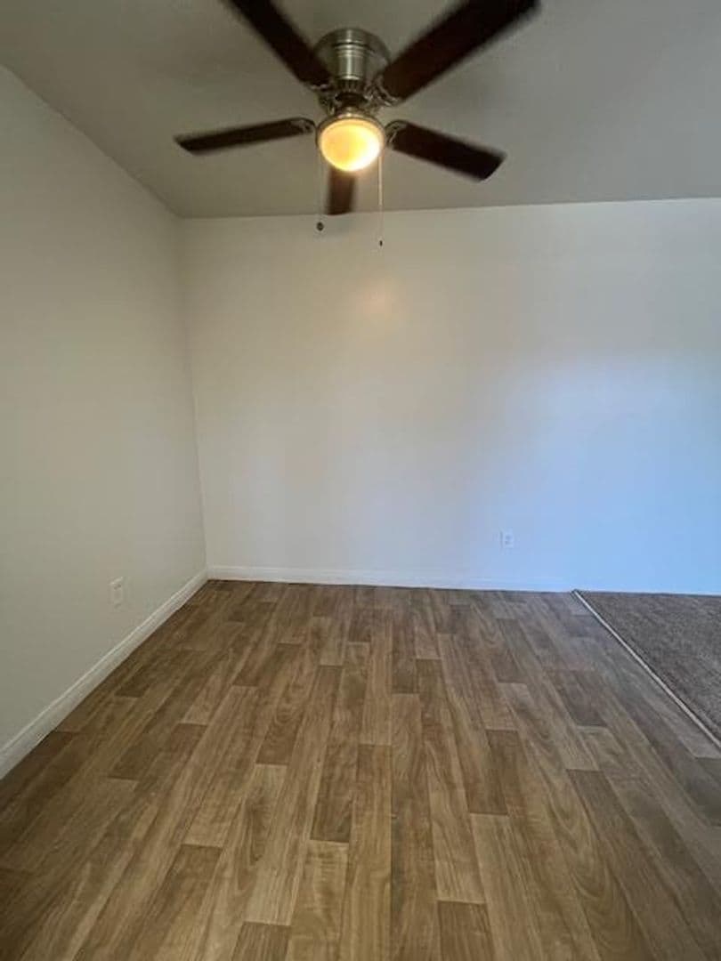 La Mesa Apartment: 7482 Mohawk Street