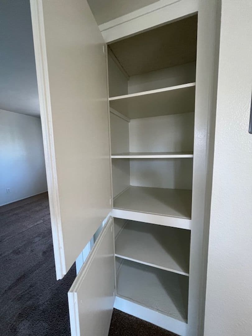 La Mesa Apartment: 7482 Mohawk Street