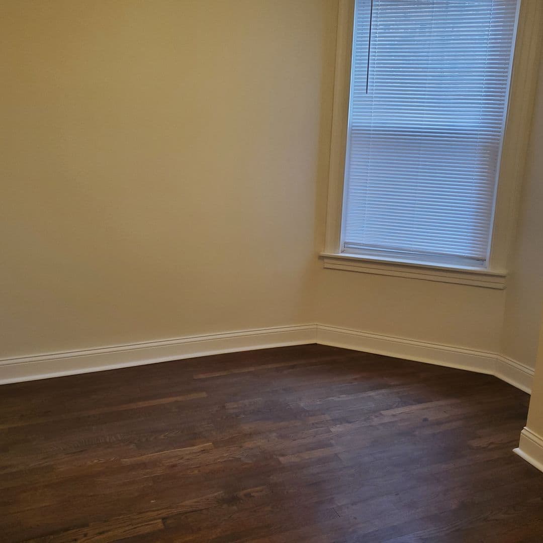 Chicago Apartment: 1007 N. Lavergne Ave