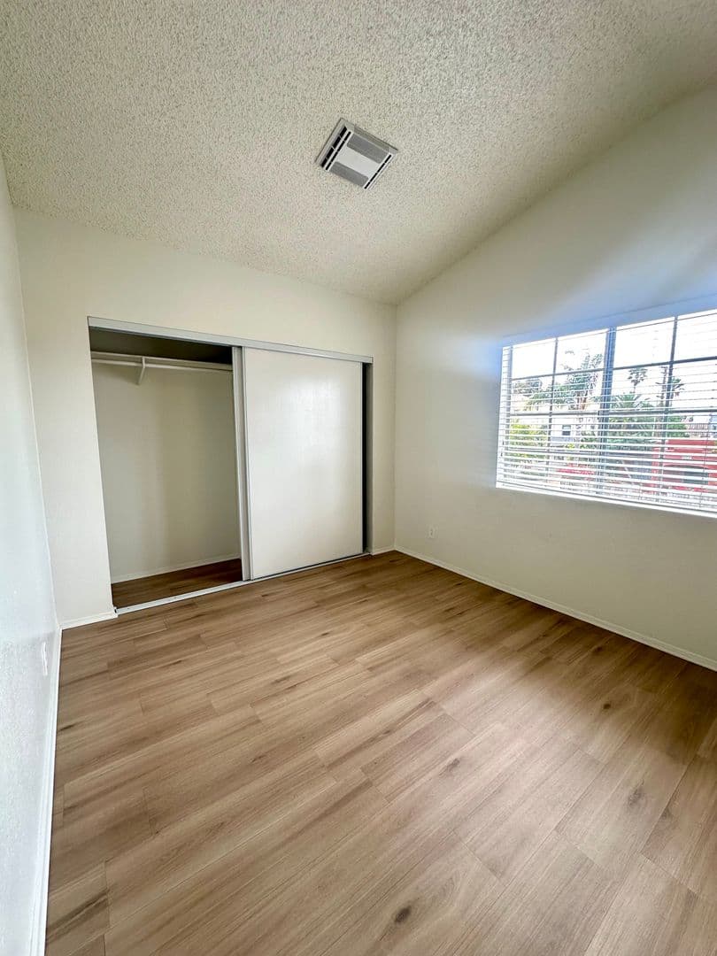 San Diego Apartment: 3175 Cauby St.