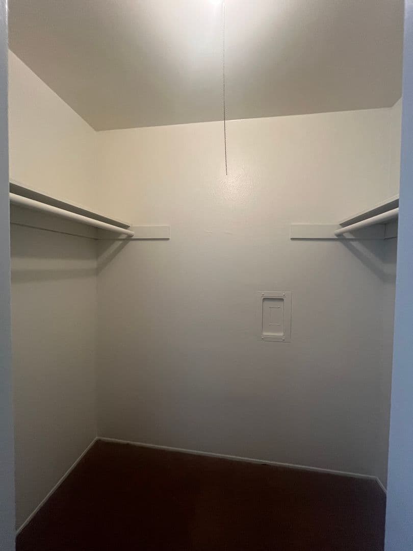 La Mesa Apartment: 7482 Mohawk Street