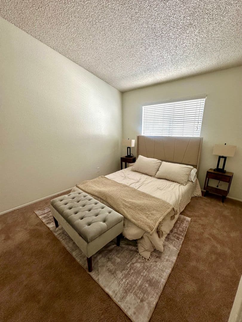 San Diego Apartment: 3175 Cauby St.