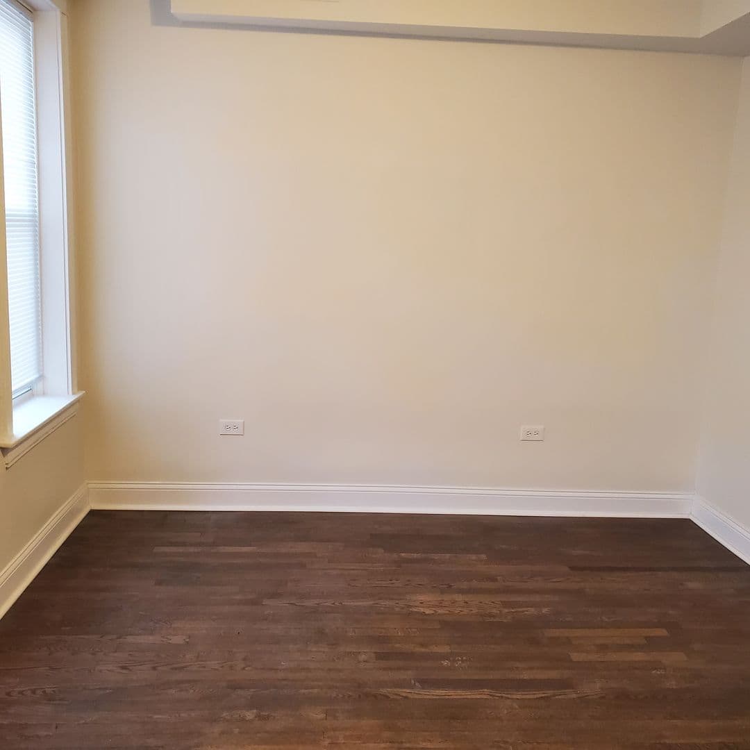Chicago Apartment: 1007 N. Lavergne Ave