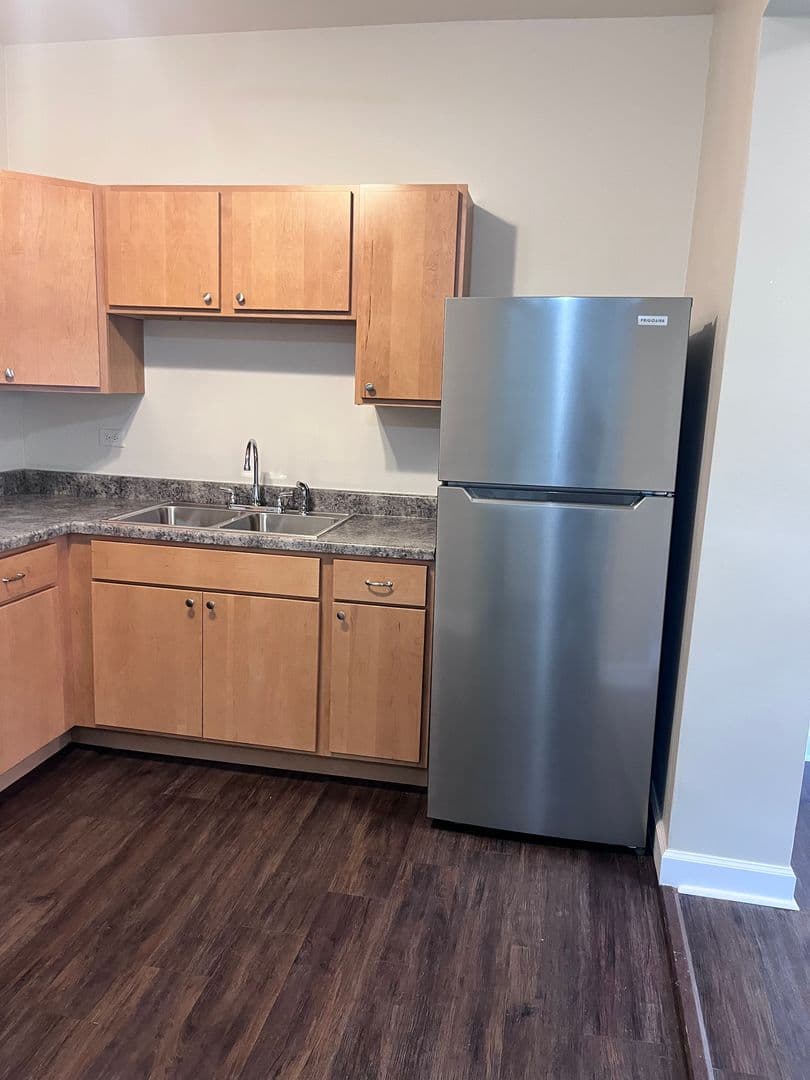 Chicago Apartment: 5026-32 W. Madison St