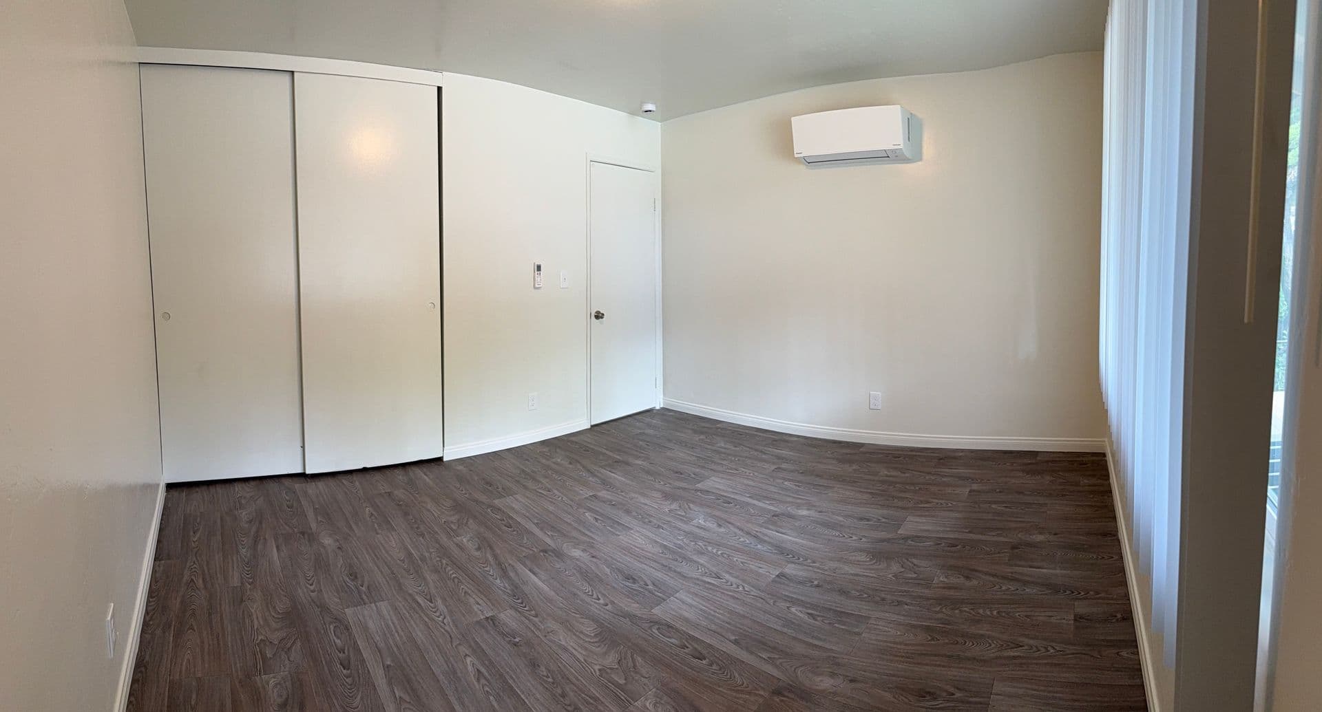 La Mesa Apartment: 7482 Mohawk Street