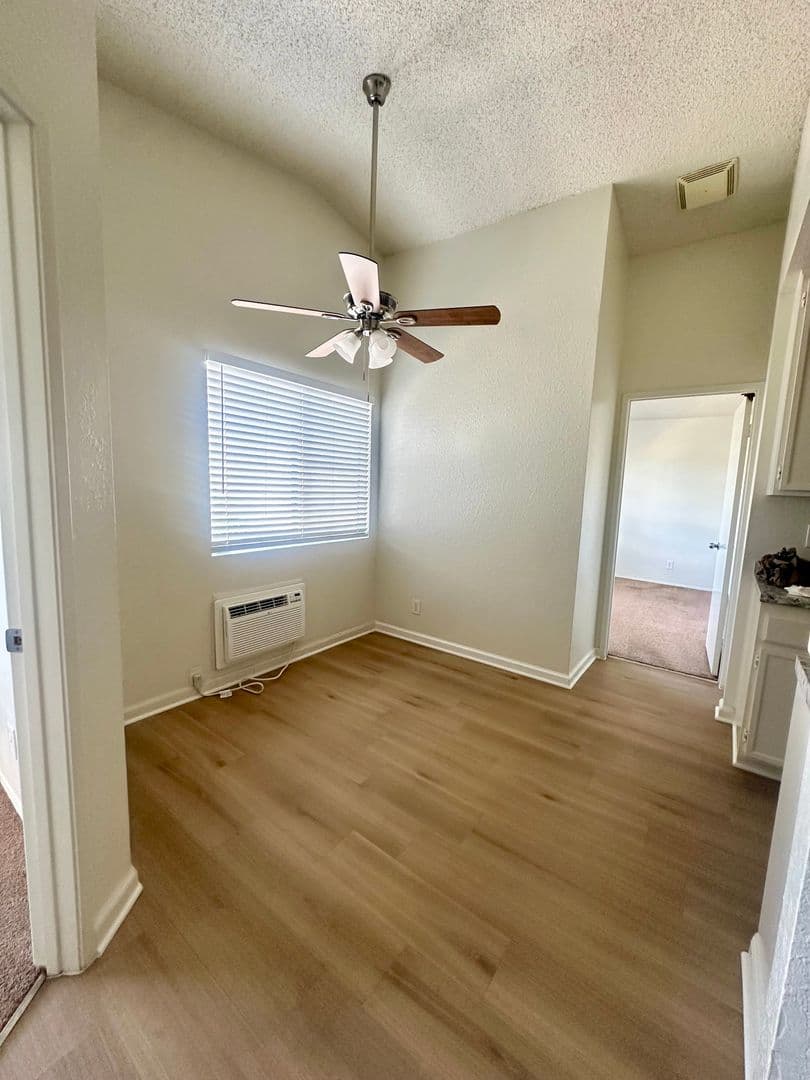 San Diego Apartment: 3175 Cauby St.