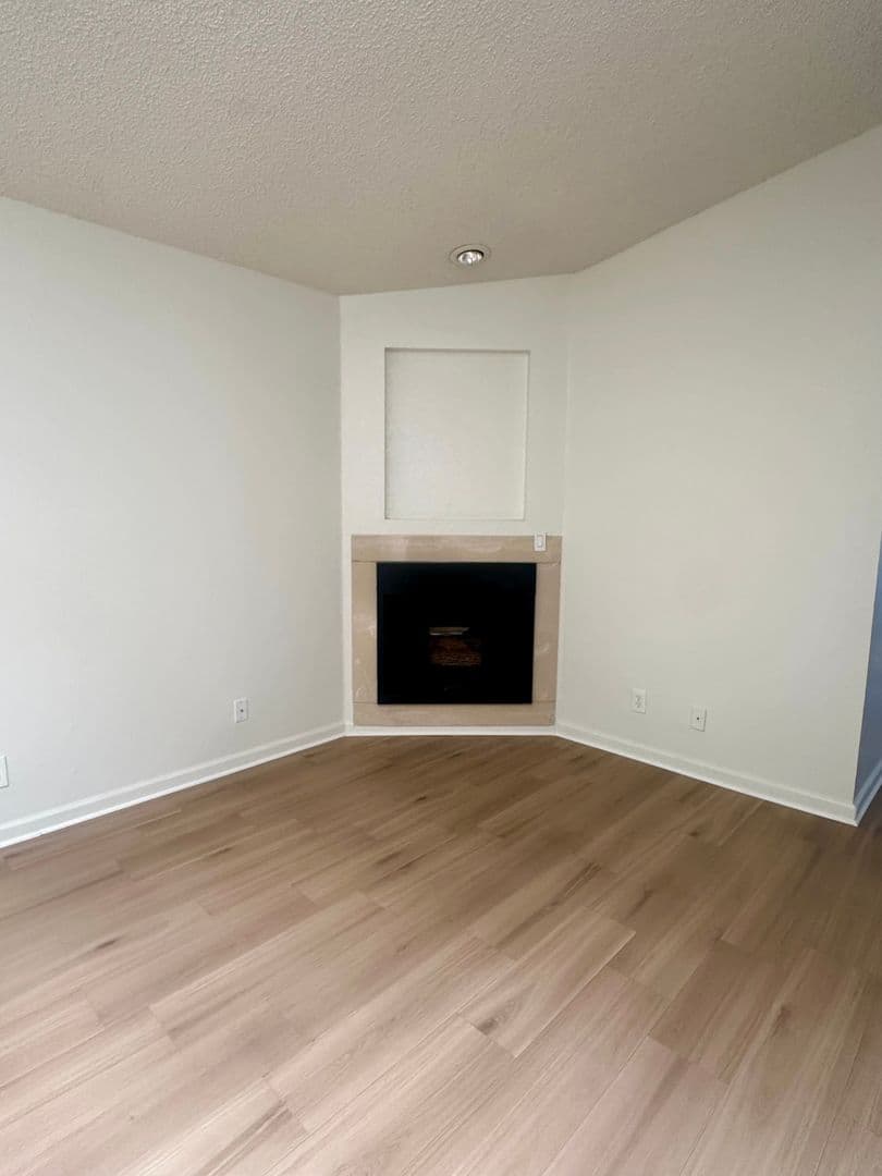 San Diego Apartment: 3175 Cauby St.