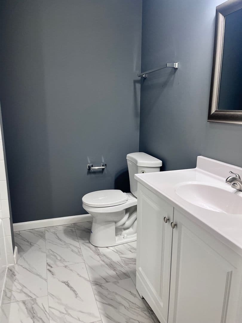 Chicago Apartment: 5026-32 W. Madison St