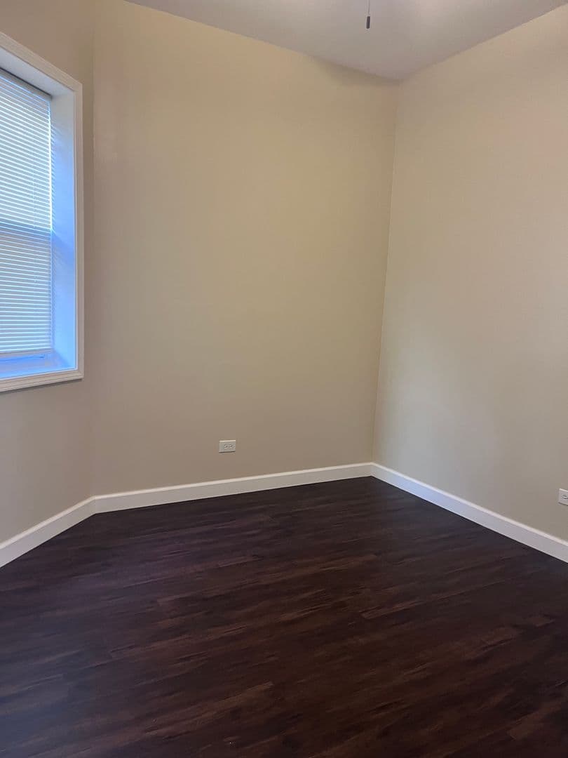 Chicago Apartment: 5026-32 W. Madison St