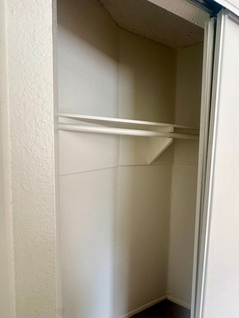 San Diego Apartment: 3175 Cauby St.