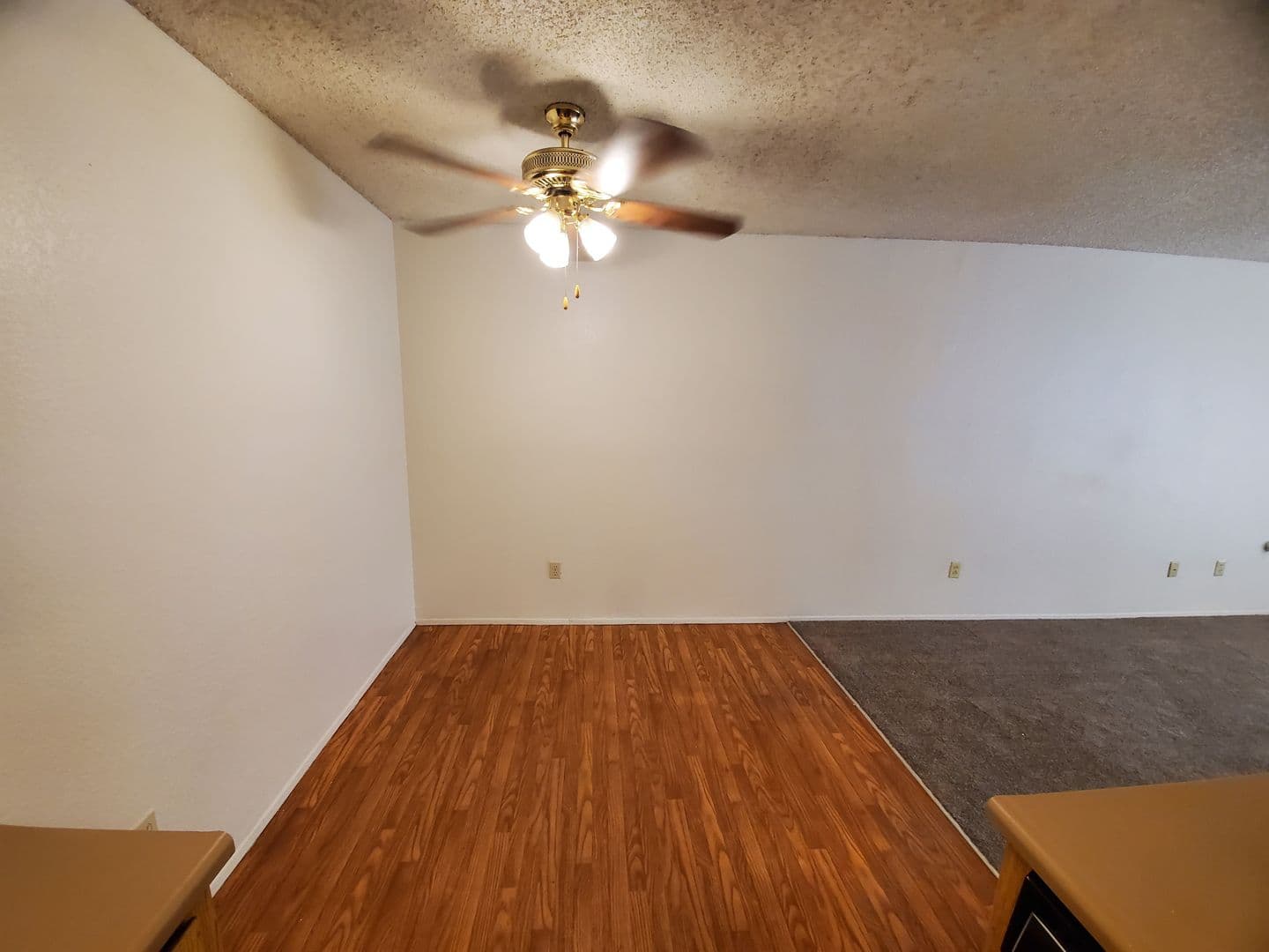 Fallbrook Apartment: 744 W Fallbrook St