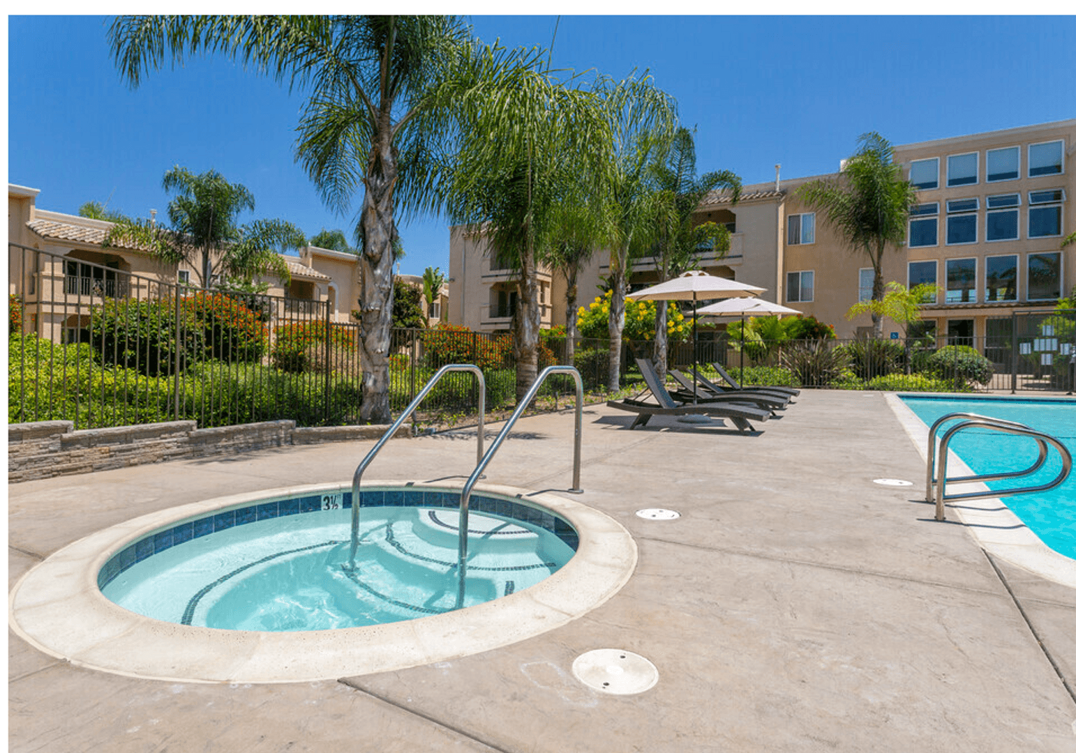 San Diego Apartment: 3175 Cauby St