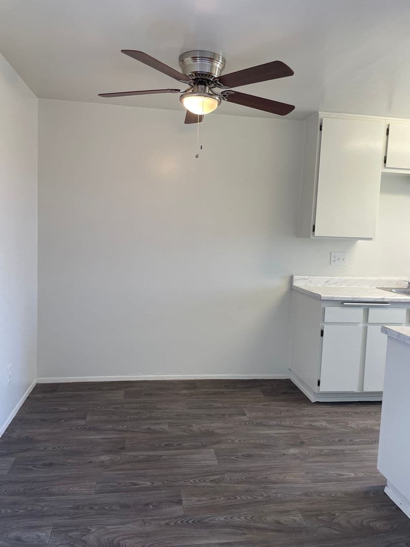 La Mesa Apartment: 7482 Mohawk Street