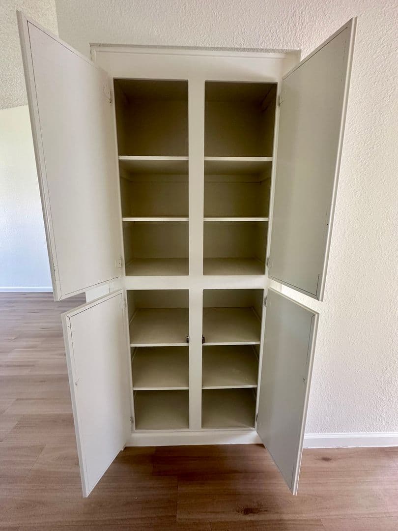 San Diego Apartment: 3175 Cauby St.