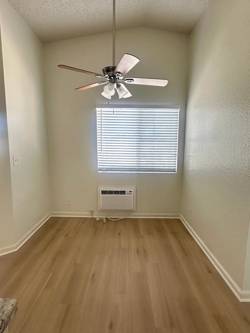 San Diego Apartment: 3175 Cauby St.