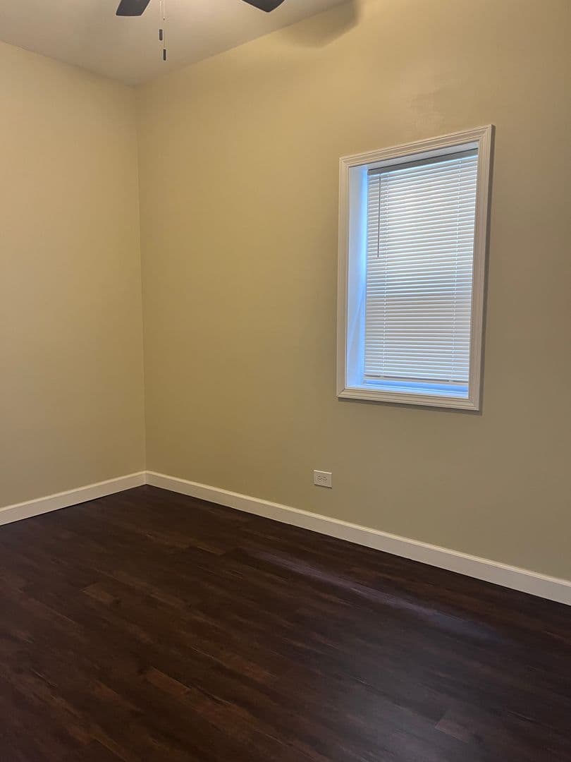 Chicago Apartment: 5026-32 W. Madison St