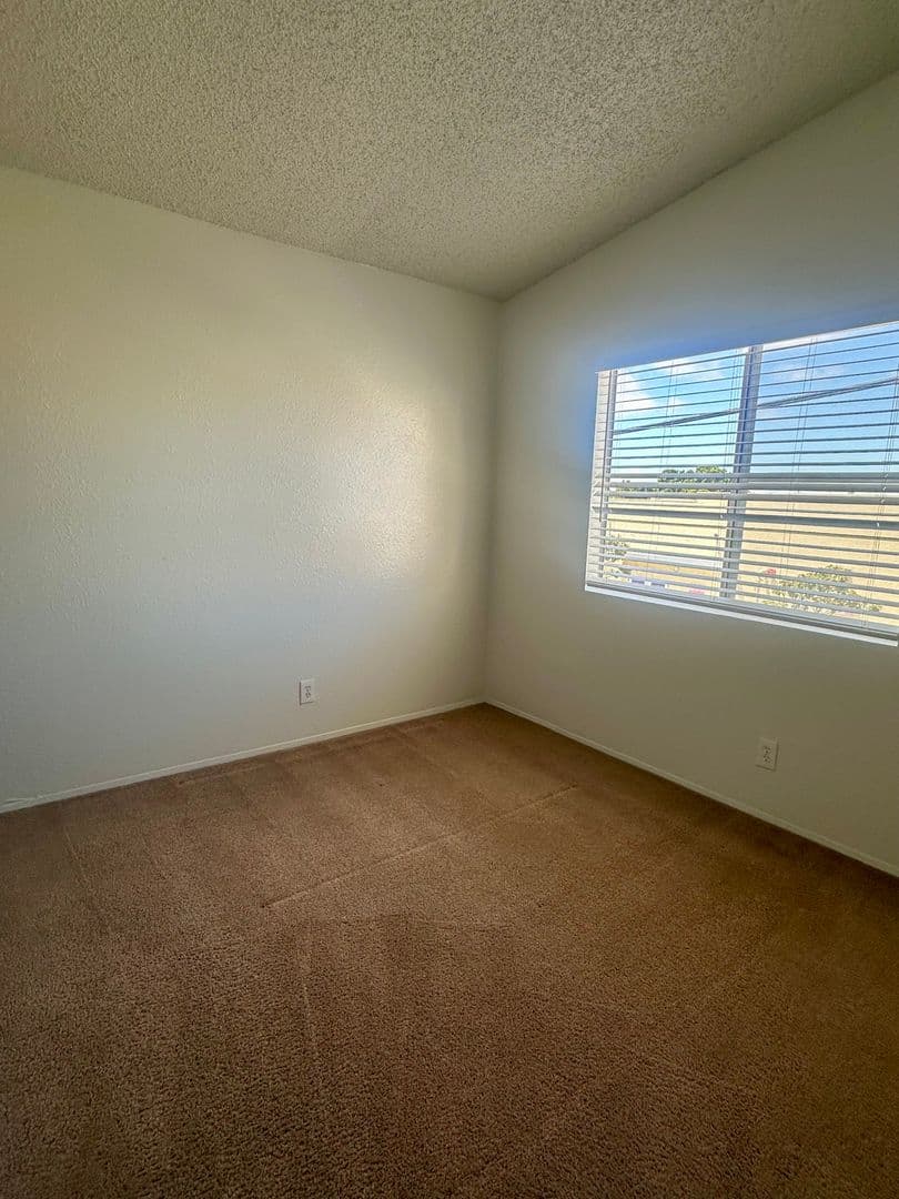 San Diego Apartment: 3175 Cauby St.