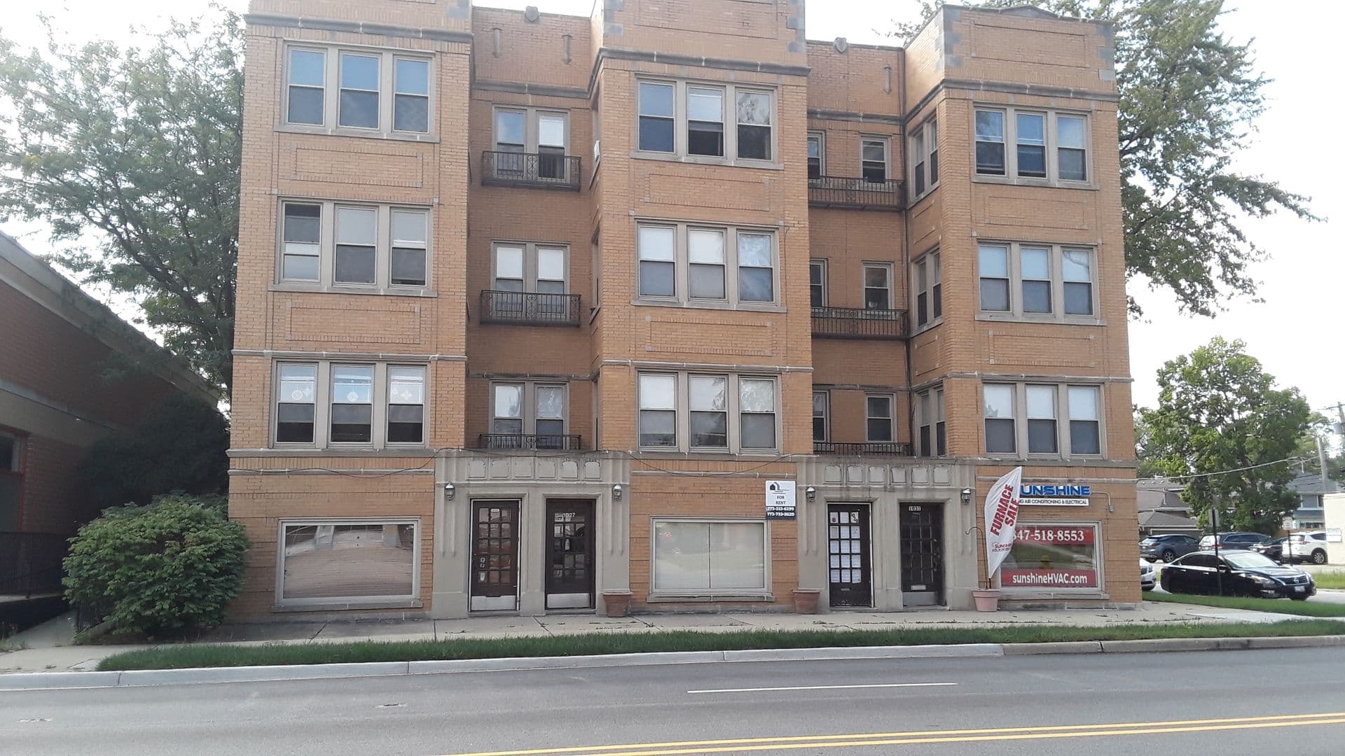 Park Ridge Apartment: 7-11 S. Chester Ave