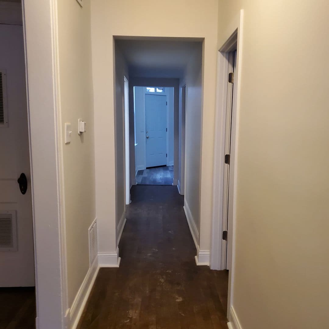 Chicago Apartment: 1007 N. Lavergne Ave