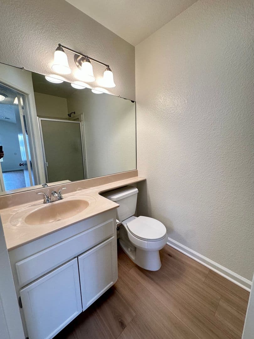 San Diego Apartment: 3175 Cauby St.