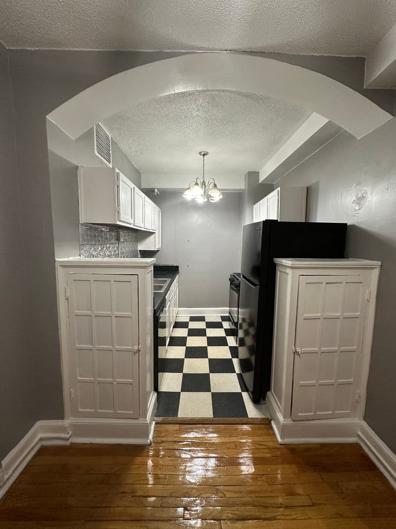 Memphis Apartment: 175 Stonewall Street