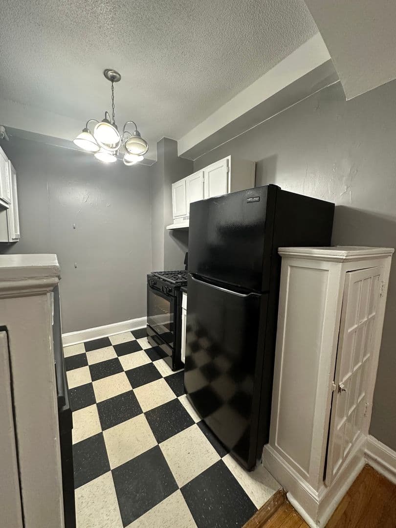 Memphis Apartment: 175 Stonewall Street