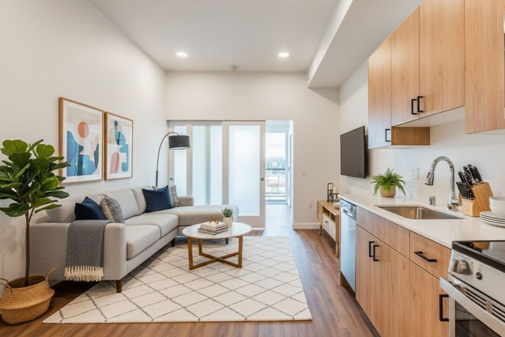 Seattle Apartment: 7324 Martin Luther King Jr Way S