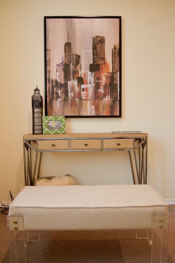 Seattle Apartment: 5611 17th Ave NW