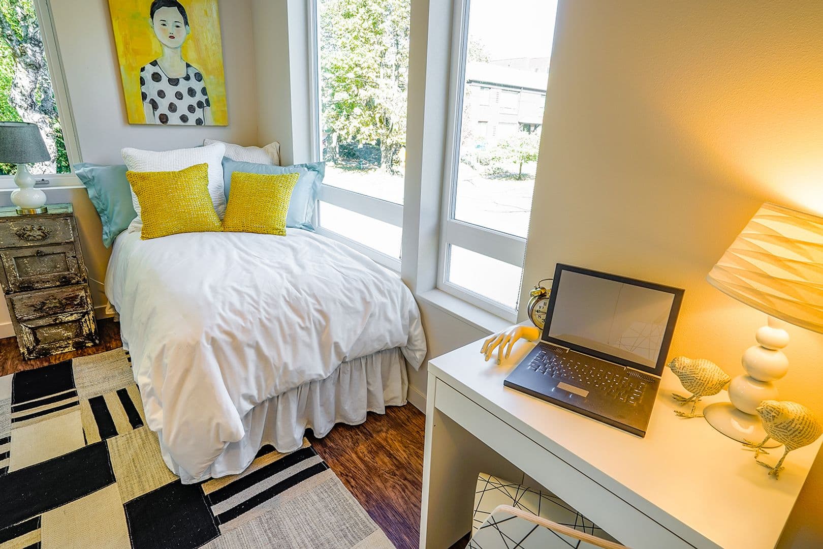 Seattle Apartment: 1519 E Spring St
