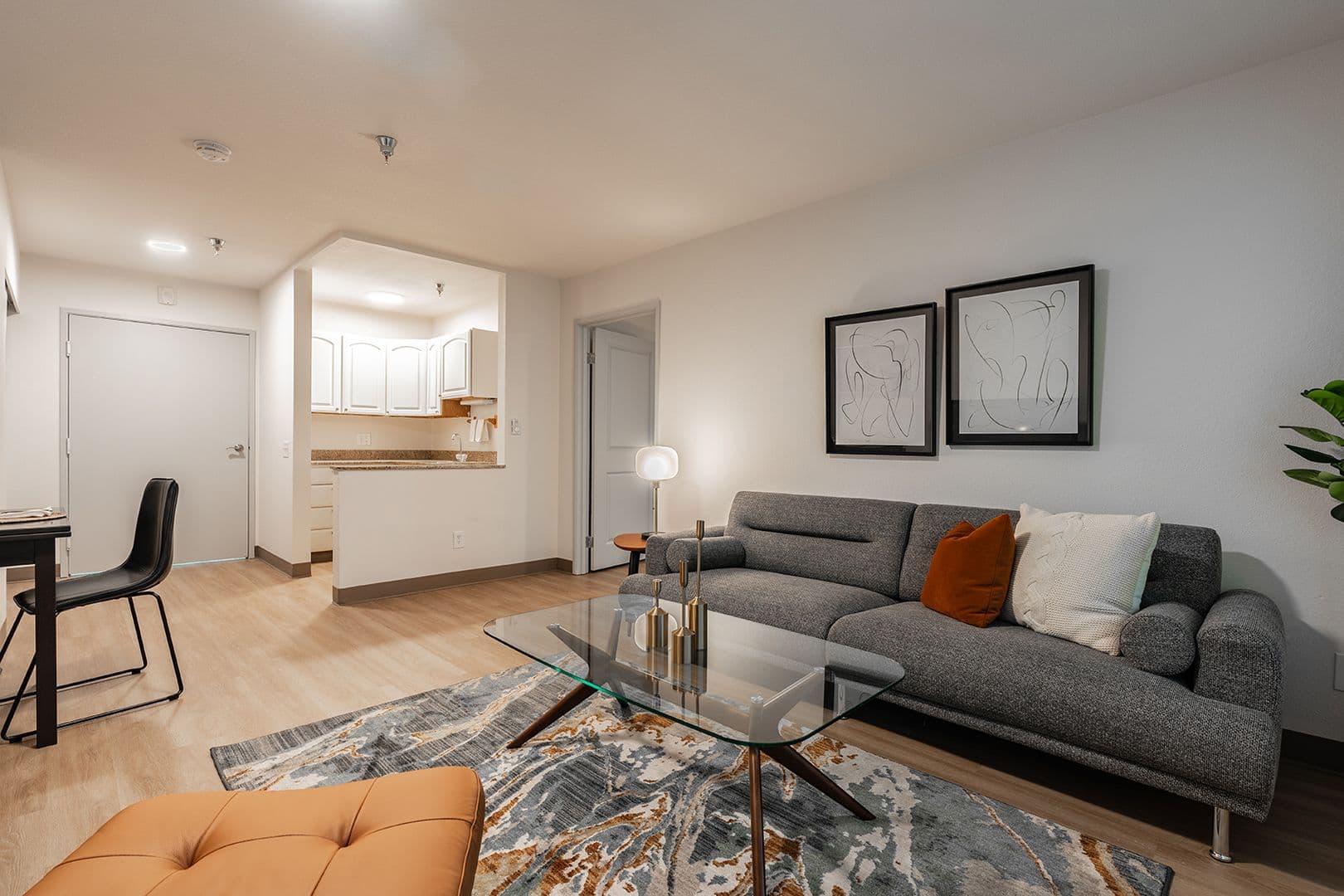 Bellevue Apartment: 15750 NE 15th Street