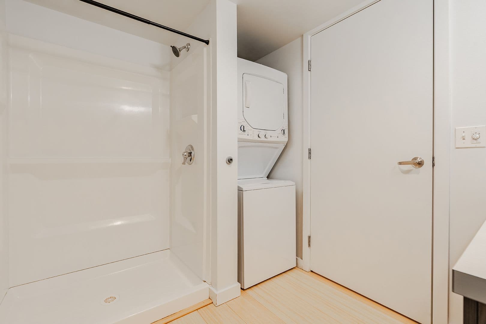 Seattle Apartment: 2217 3rd Ave