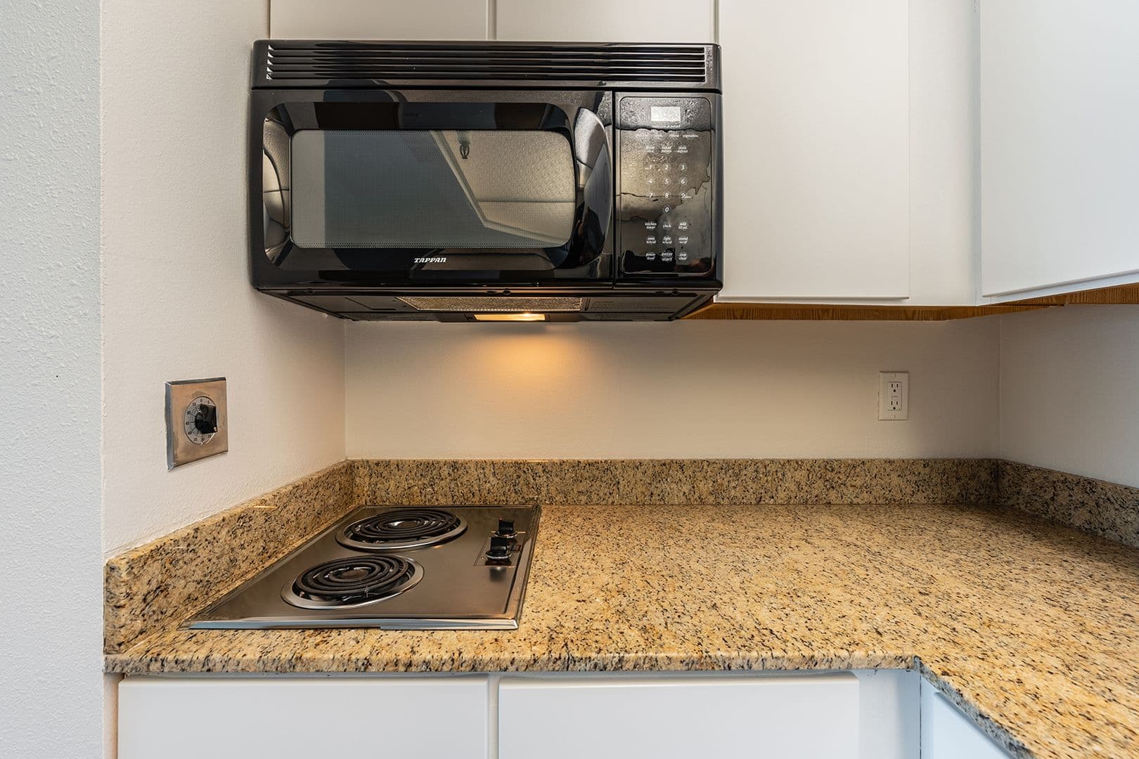 Bellevue Apartment: 15750 NE 15th Street