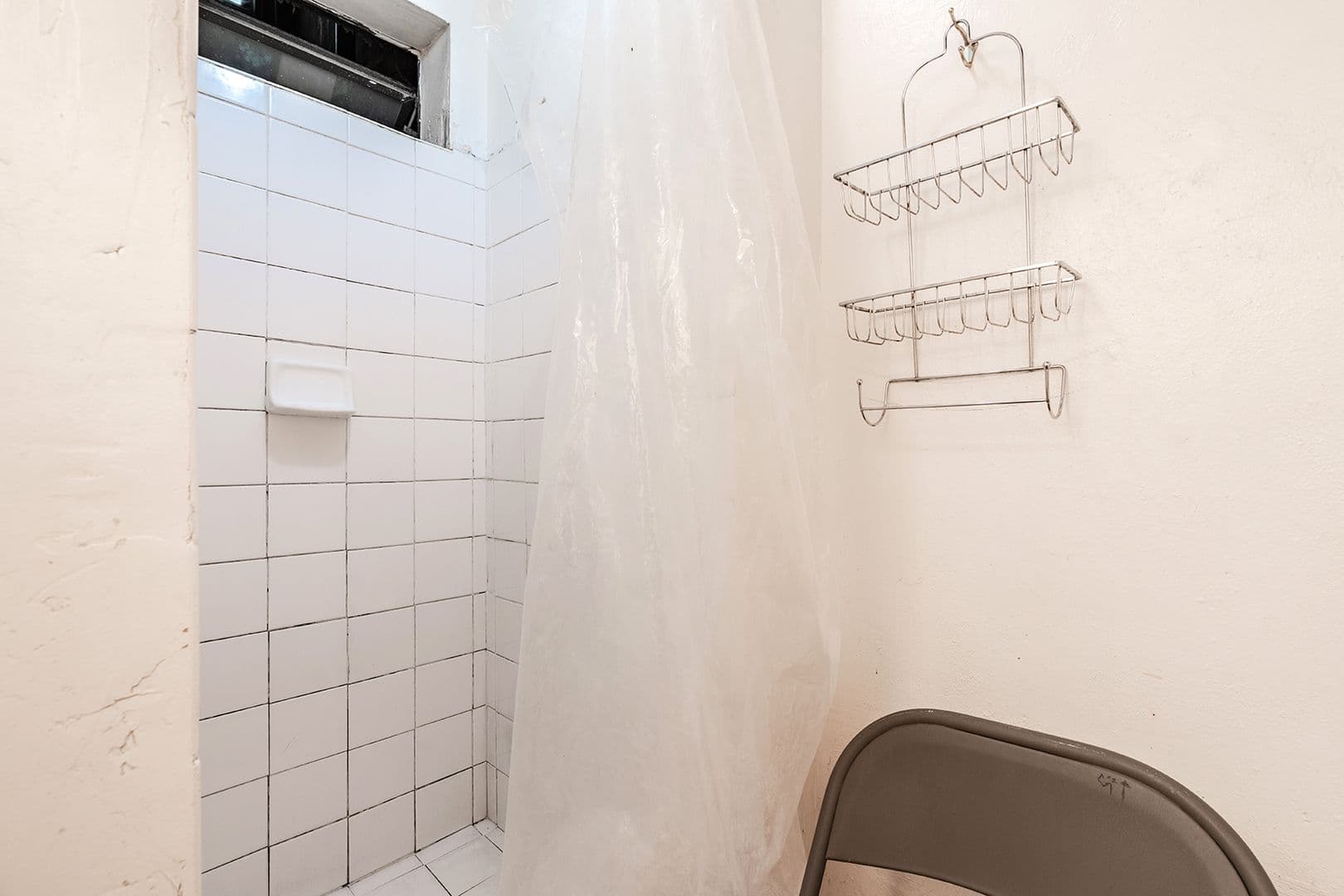 Seattle Apartment: 1625 E Madison St