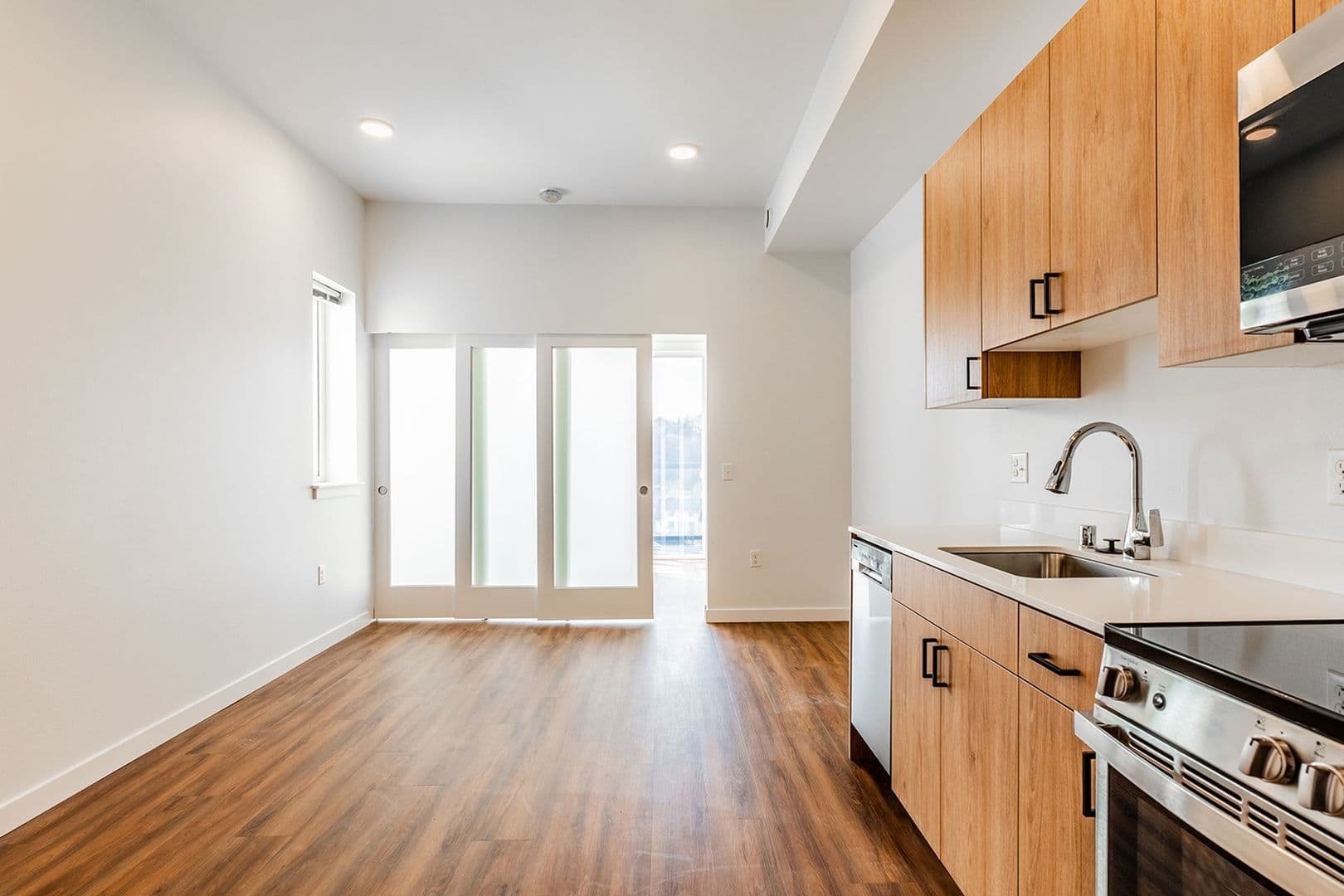 Seattle Apartment: 7324 Martin Luther King Jr Way S