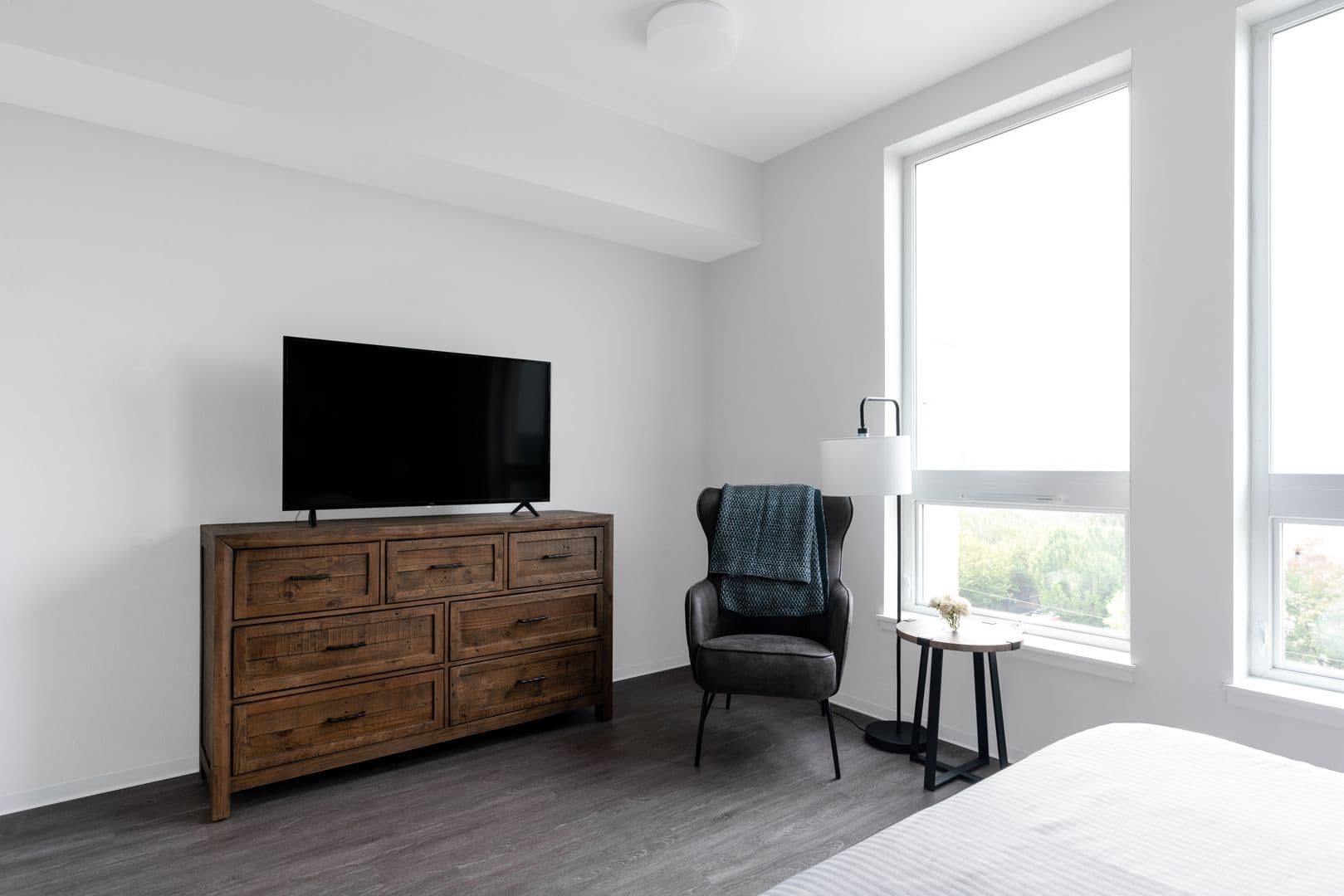 Portland Apartment: 1611 NW Marshall St