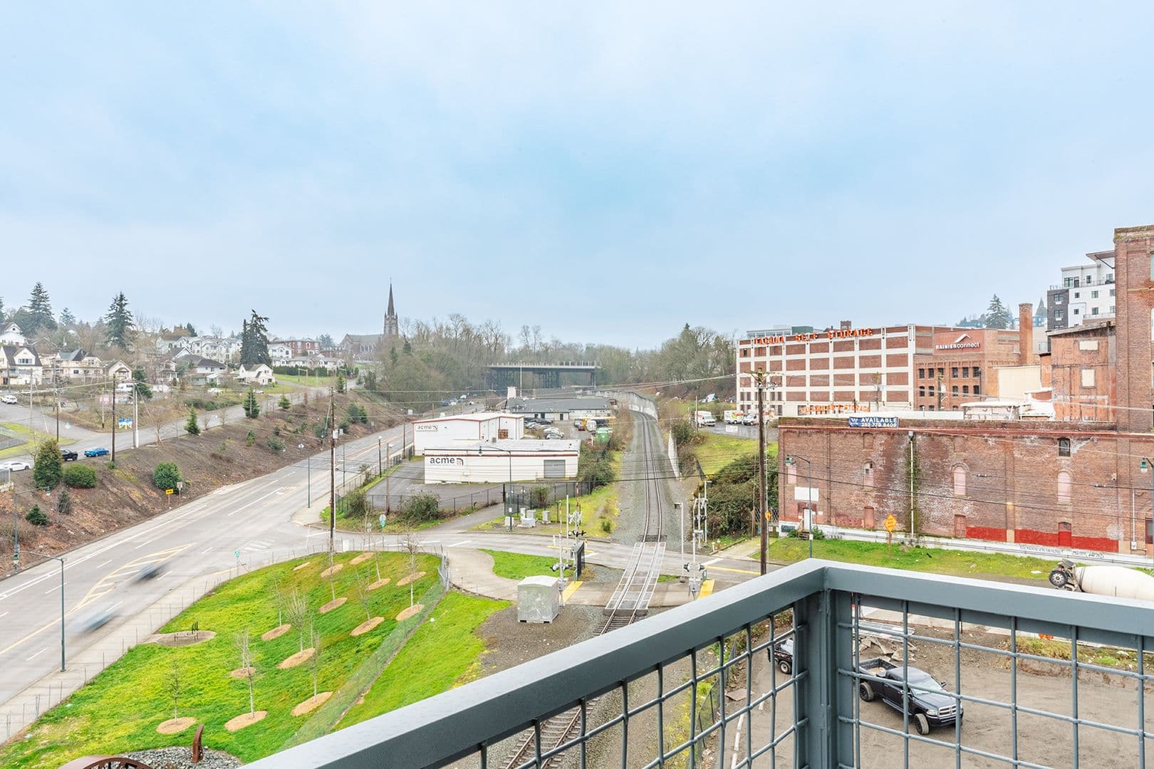 Tacoma Apartment: 2501 Commerce St