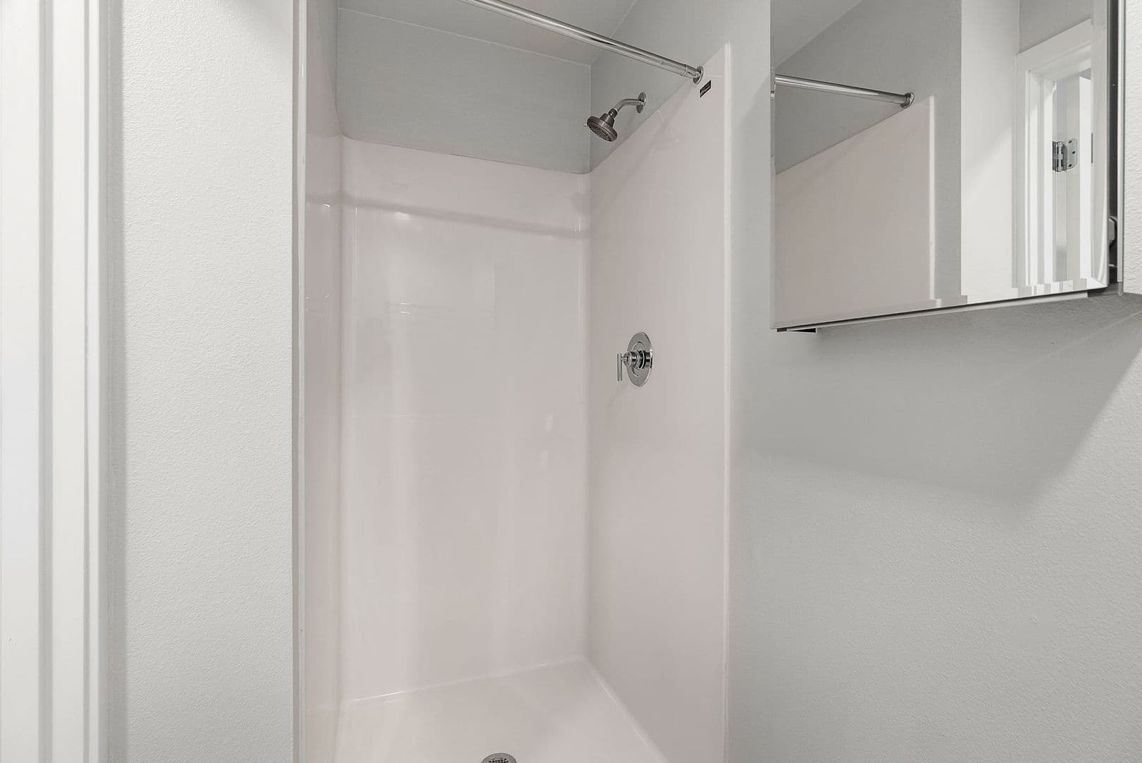 Seattle Apartment: 1806 23rd Ave