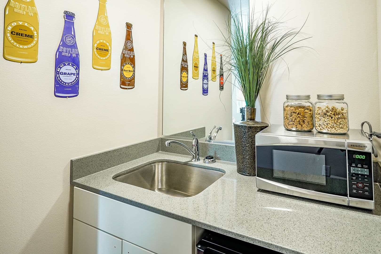 Seattle Apartment: 1519 E Spring St