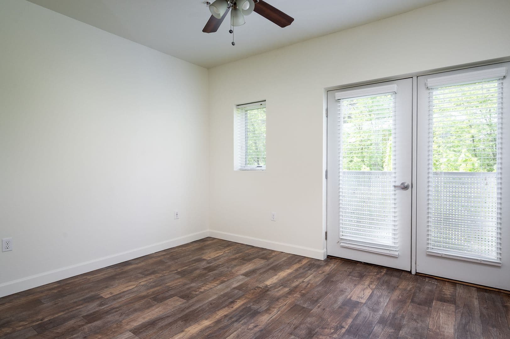 Portland Apartment: 1430 NW Pettygrove St