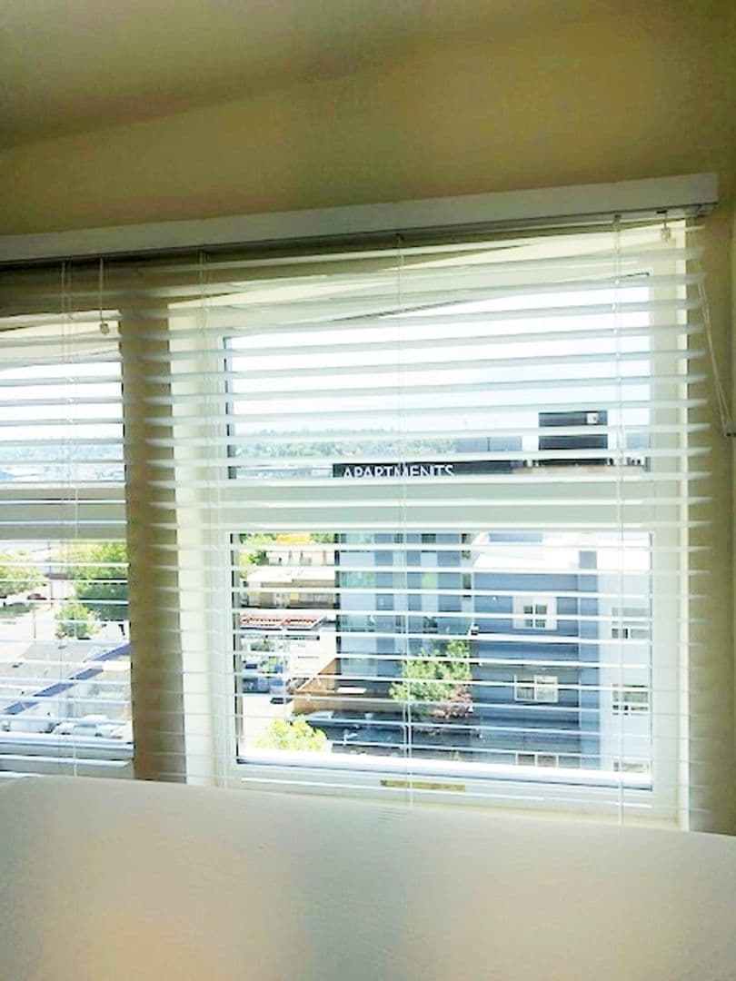 Seattle Apartment: 1514 NW 52nd St