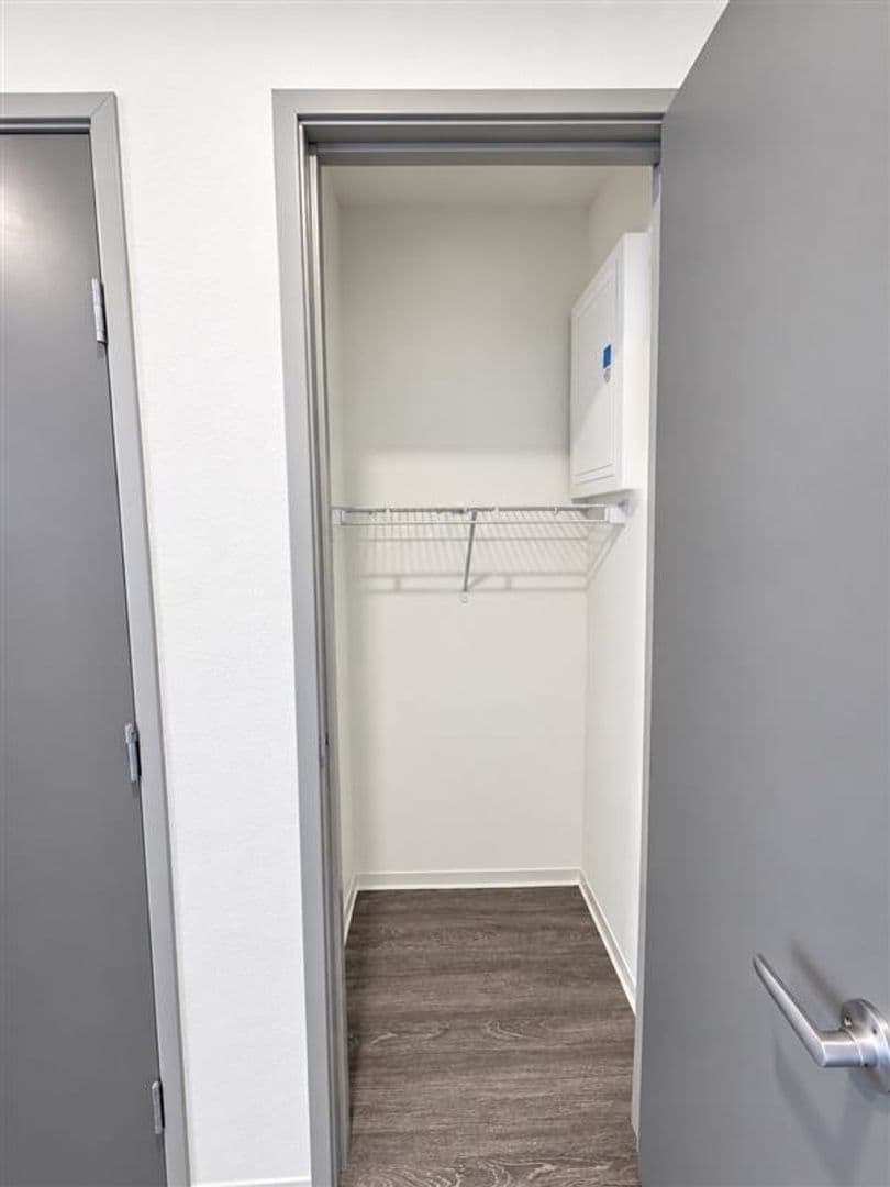 Spokane Apartment: 308 W 5th Ave