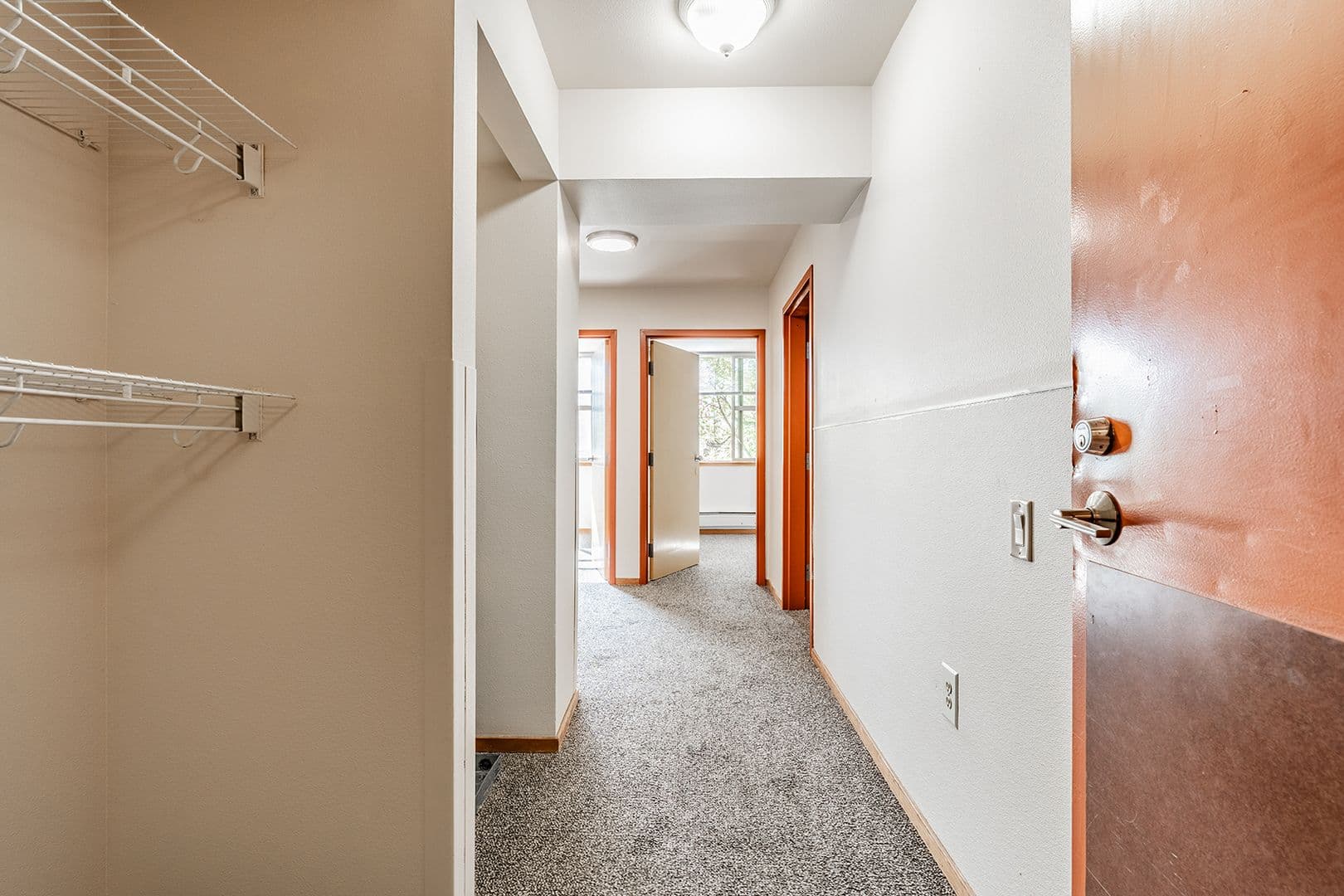 Portland Apartment: 36 NE 147th Ave