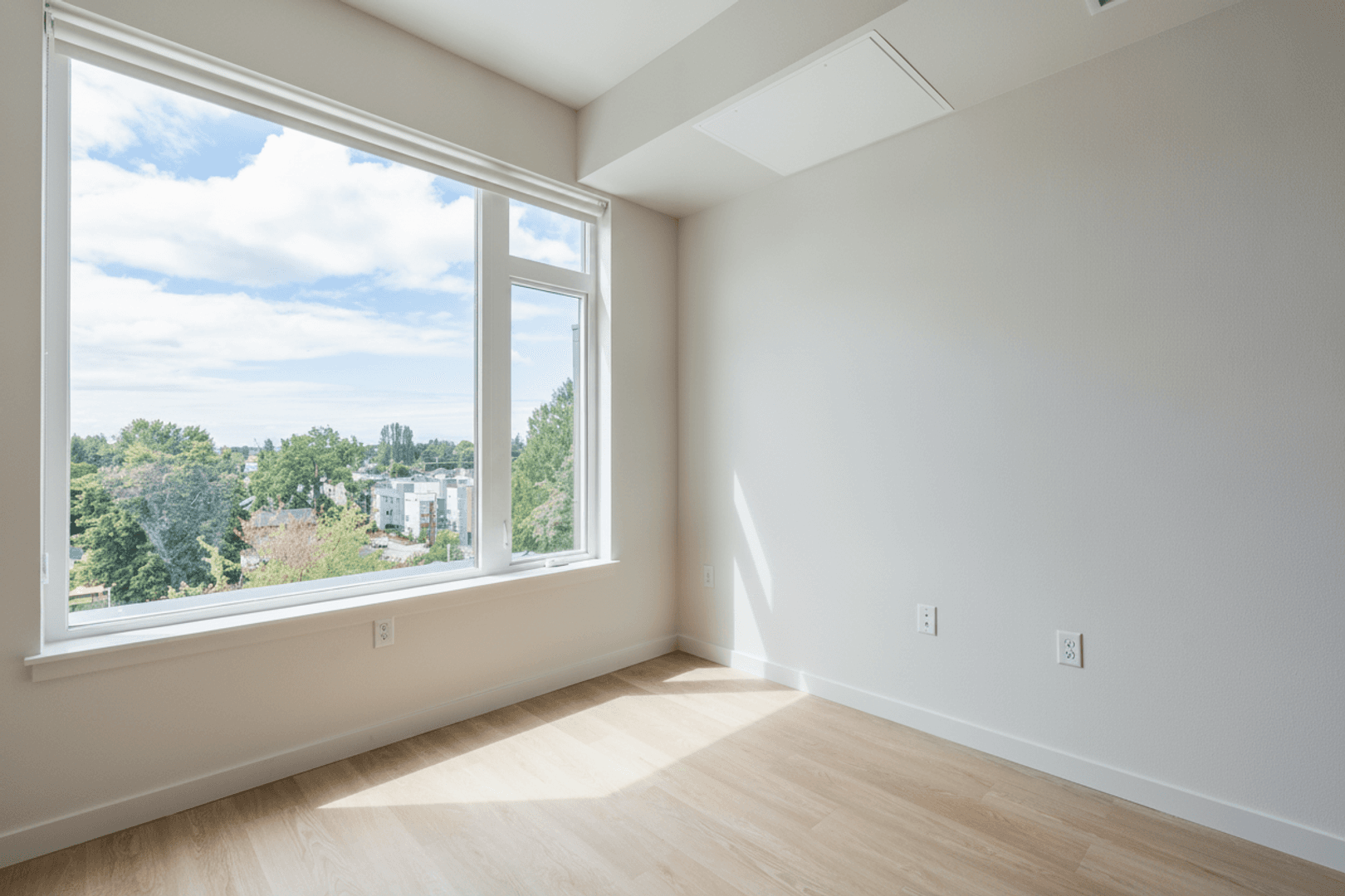 Seattle Apartment: 2210 E Cherry St