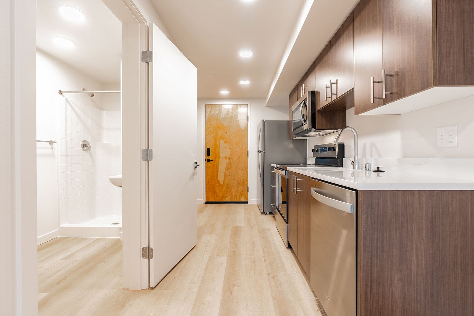 Tacoma Apartment: 2501 Commerce St