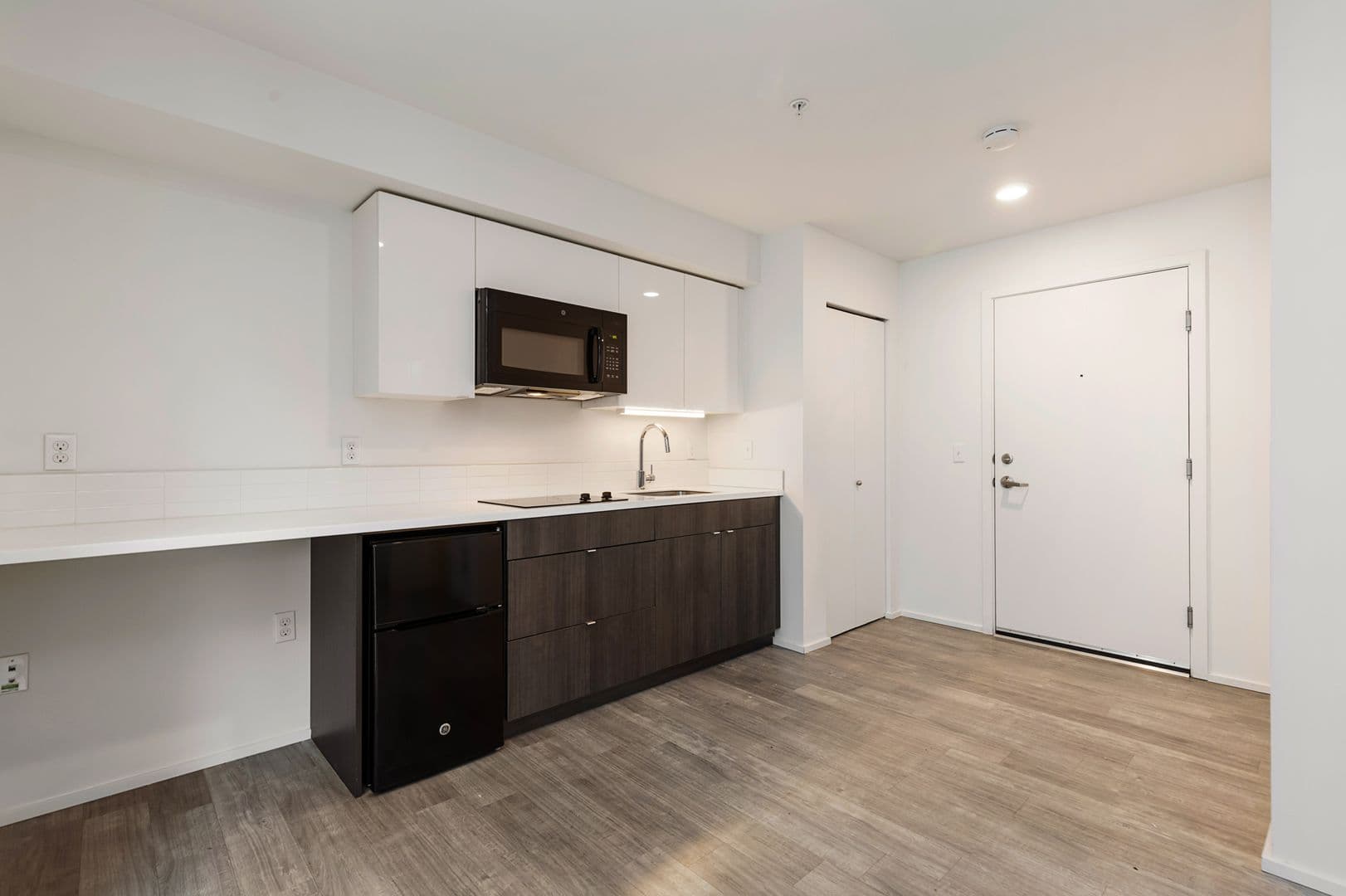 Seattle Apartment: 1404 Boylston Ave