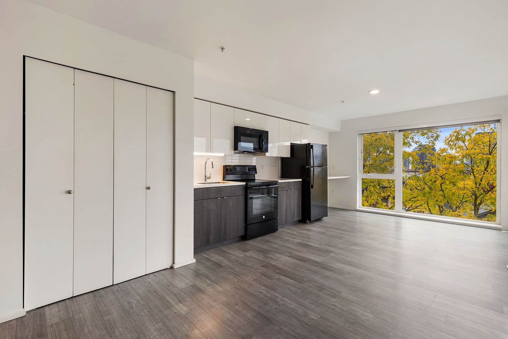 Seattle Apartment: 1404 Boylston Ave
