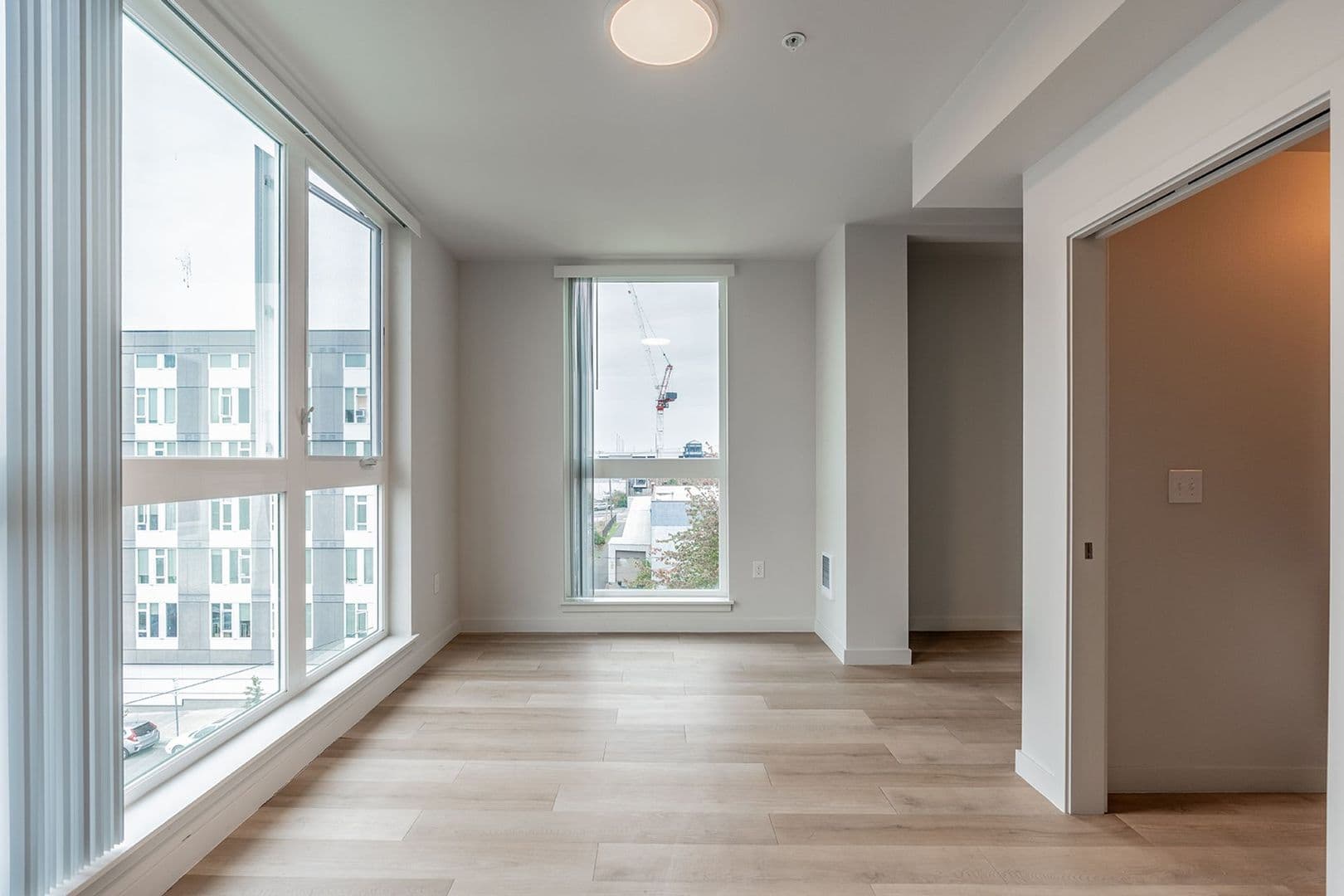 Tacoma Apartment: 201 E 25th St