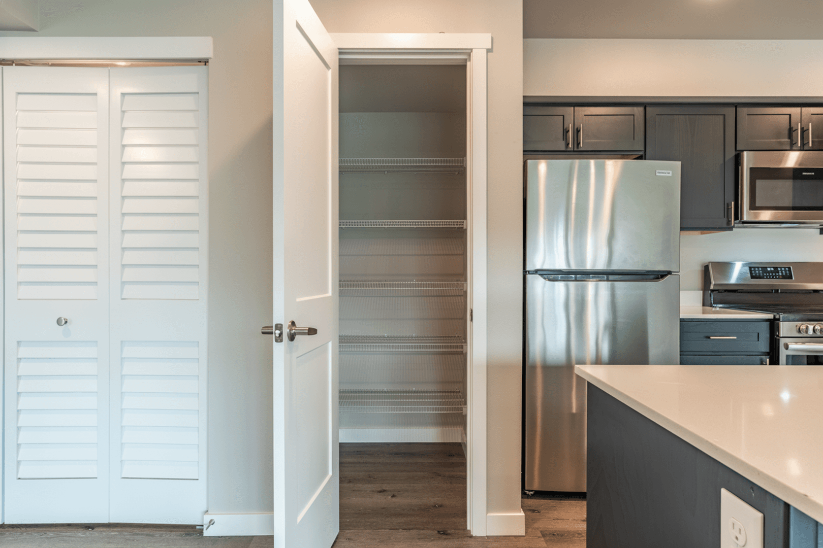 Bonney Lake Apartment: 18426 Veterans Memorial Dr E
